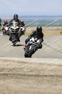 media/May-25-2025-Lets Ride (Sun) [[0ff033e448]]/C Group/1140am (Grapevine)/